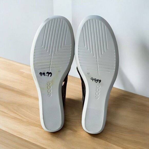 ECCO Shape Wedge Peep Toe Pebbled Leather Sandal Metallic 40 - Picture 7 of 10